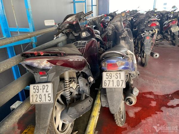 Nghìn ngựa sắt bị bỏ quên ở nhà xe Tân Sơn Nhất, có chiếc gửi đến 7 năm-6