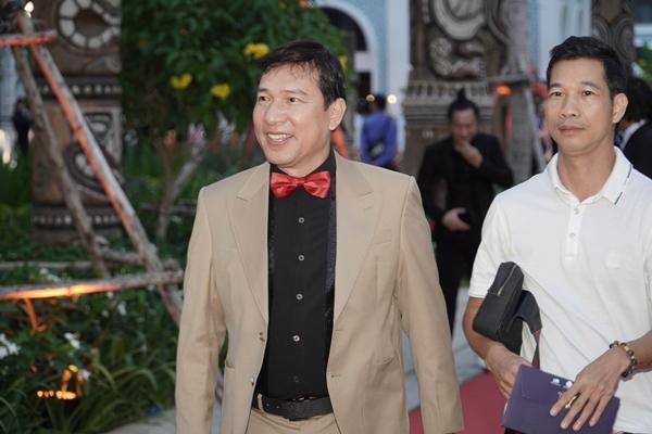 Dàn sao nữ diện váy cúp ngực tại thảm đỏ Cánh diều Vàng 2023-7