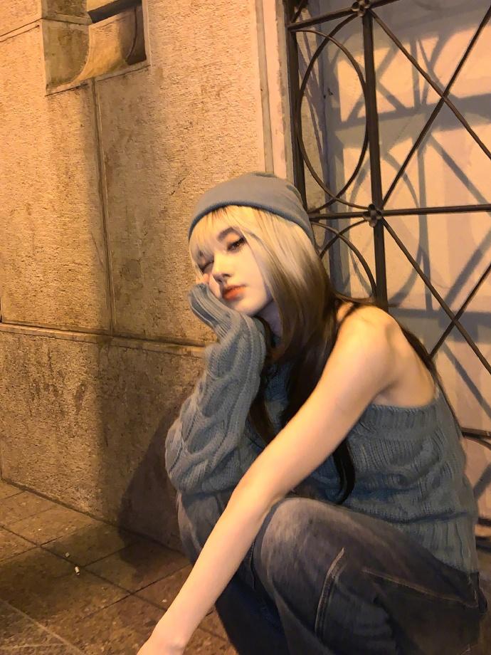 Cúc Tịnh Y gây bão với màu tóc mới-1