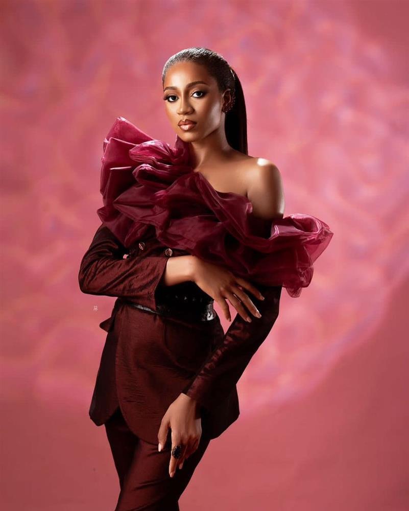 Khán giả phẫn nộ với kết quả Hoa hậu Hoàn vũ Nigeria-2