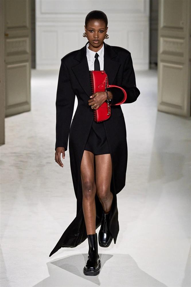 Những kiểu áo khoác đang là mốt, giúp nâng tầm phong cách-3