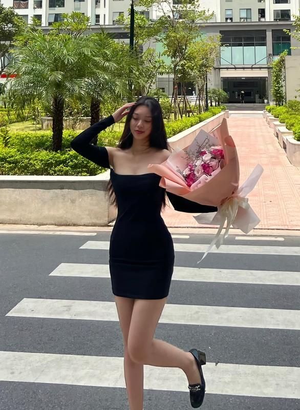 Vẻ gợi cảm của mỹ nữ mang mặt nạ trong Biệt Dược Đen-7