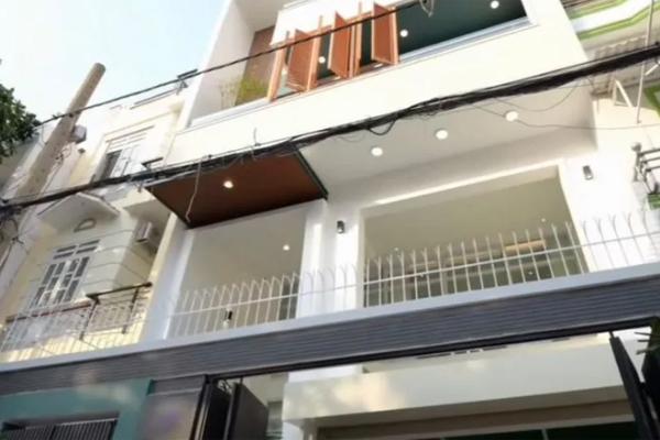 Mẹ chồng có một không hai của hoa hậu hài Thu Trang: Yêu con dâu thái quá khiến con trai phát ghen-6