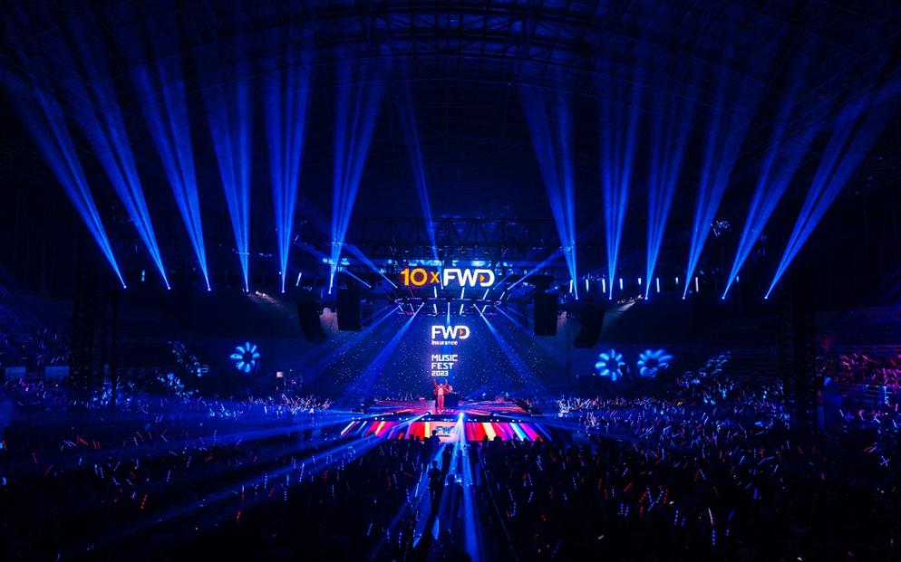 Fan ’đứng ngồi không yên’ vì độ hot của dàn sao FWD Music Fest 2023-1