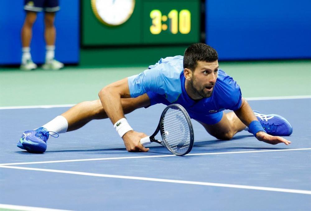 Novak Djokovic: Tay quái kiệt thách thức… thời gian-2