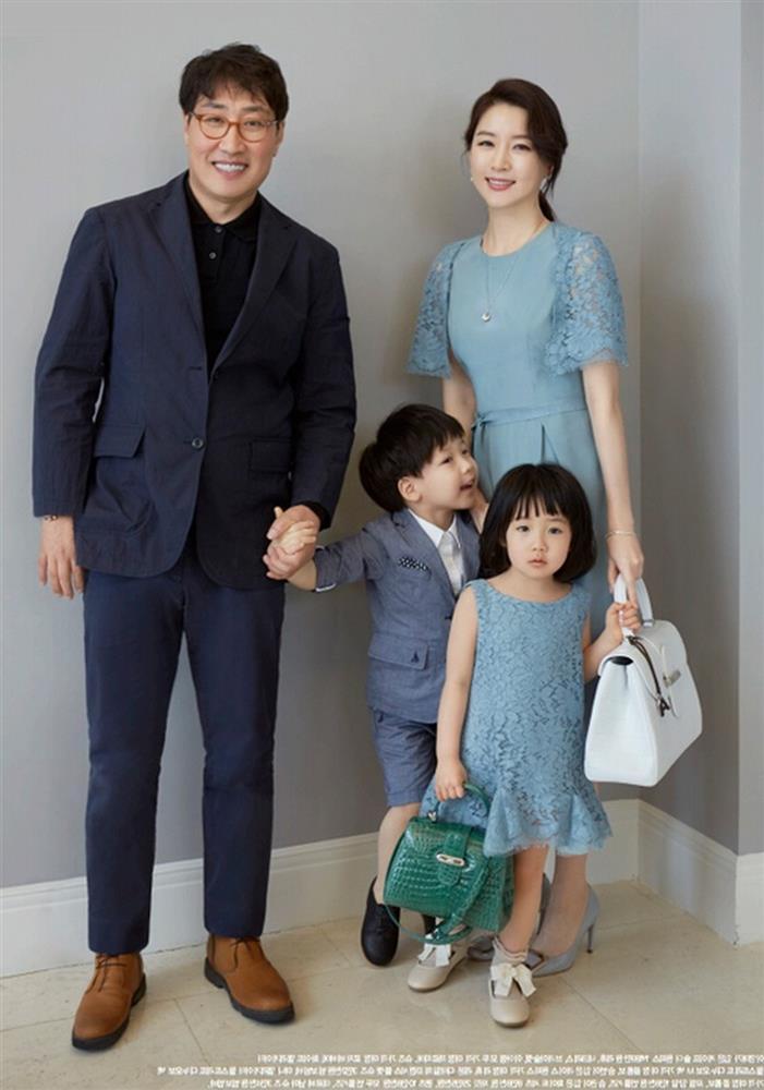 Con gái minh tinh Lee Young Ae: Xinh đẹp như mẹ, có tố chất nghệ thuật-4