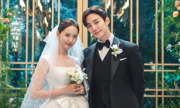 Cơ bụng 6 múi của bạn trai Jisoo (BlackPink)-7