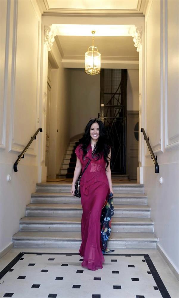 Diện mạo không nhận ra của Bống Hồng Nhung trong căn biệt thự ở Pháp-6