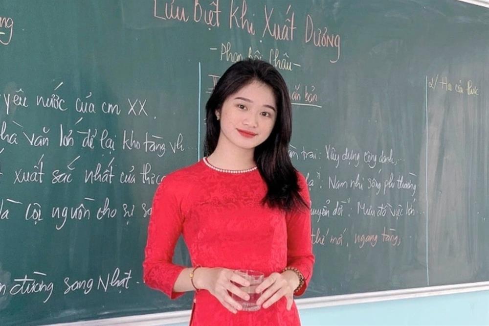 Cô giáo xin vào nhóm lớp hút triệu view: Xinh đẹp, gần gũi và tích cực-1
