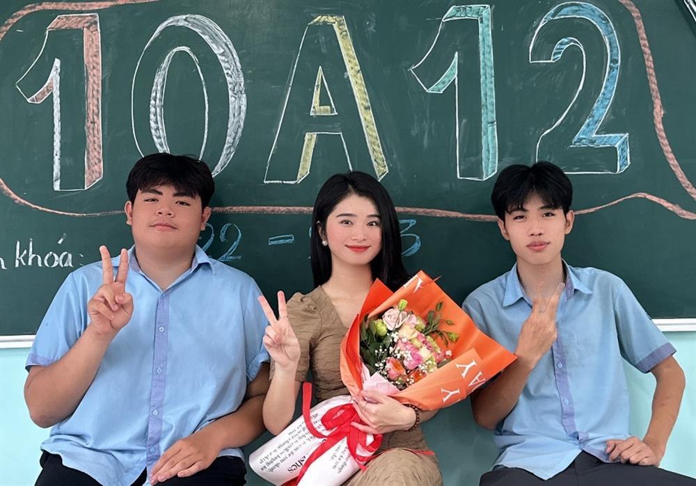 Cô giáo xin vào nhóm lớp hút triệu view: Xinh đẹp, gần gũi và tích cực-4