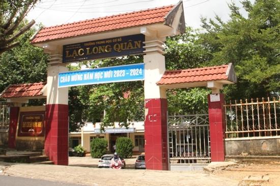 Vụ học hết lớp 9, học bạ mới lớp 6: Phụ huynh biết nhưng không ý kiến?