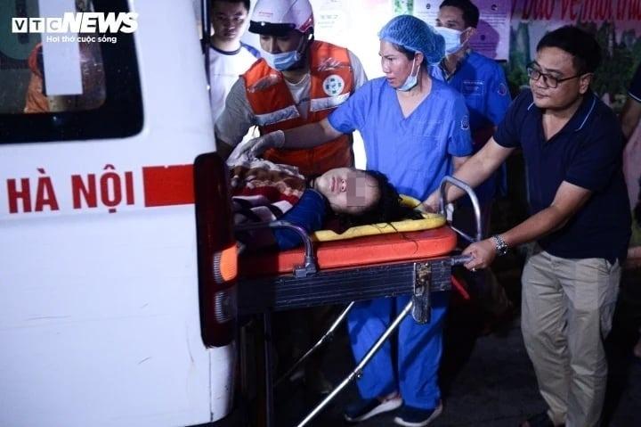 Cháy chung cư mini ở Hà Nội: Ít nhất 3 người tử vong, hơn 20 người bị thương-1