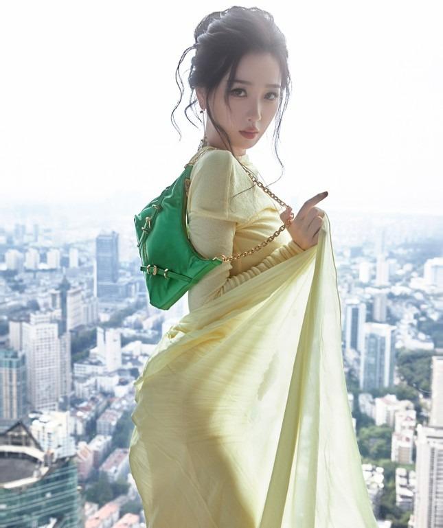 Ngu Thư Hân gặp vận xui-4