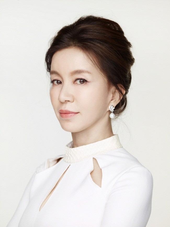 Số phận những em gái quốc dân ở showbiz-2