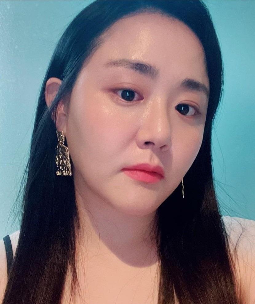 Số phận những em gái quốc dân ở showbiz-8