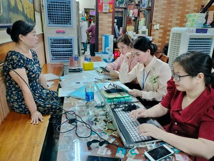 47 người nhập viện sau khi ăn bánh mì Phượng, có 6 khách nước ngoài-1