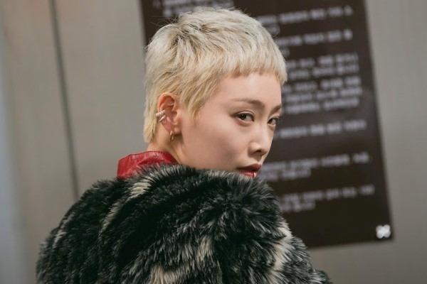 Cái kết đắng của nữ diễn viên tát tài xế taxi, cắn cảnh sát-3