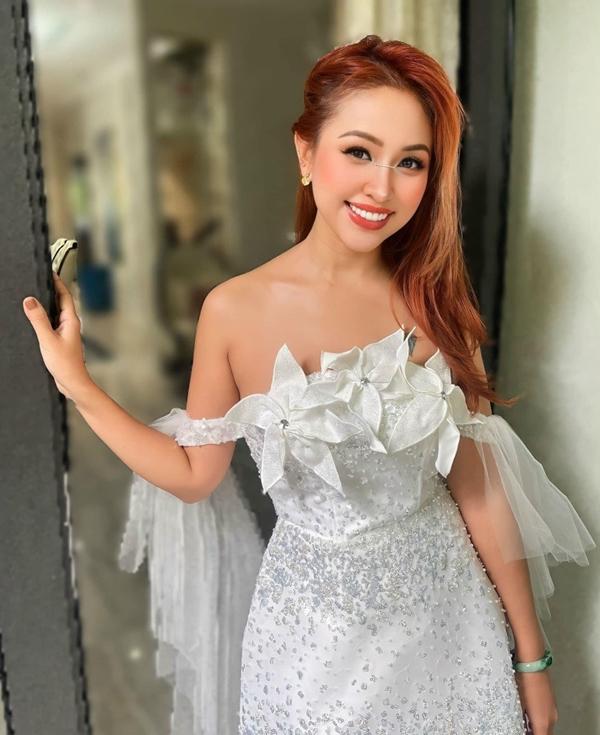 Ảnh cưới ngọt ngào của Vân Hugo Nhật Ký Vàng Anh và chồng doanh nhân-11