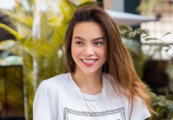 Da trắng nên mặc áo màu gì?-1