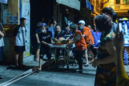 8 giờ cứu nạn chung cư 56 người chết, đội trưởng cứu hộ kể giây phút ám ảnh
