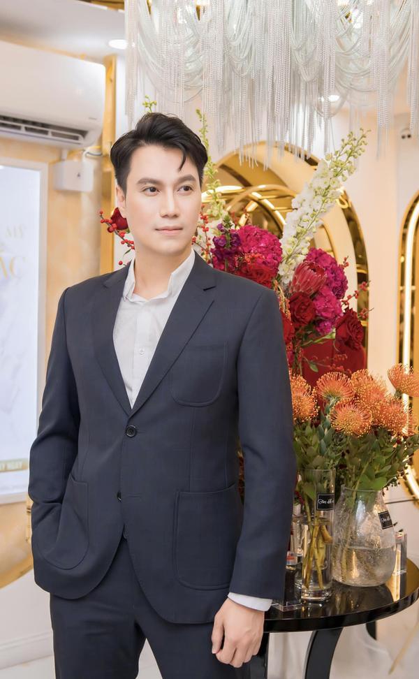 Việt Anh 42 tuổi: Trung niên vẫn không bị gọi là ông chú bụng phệ nhờ kỷ luật trong việc ép cân-7