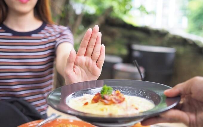 Không ăn sau bữa trưa để giảm cân, người phụ nữ gặp kết đắng sau 5 năm duy trì-3