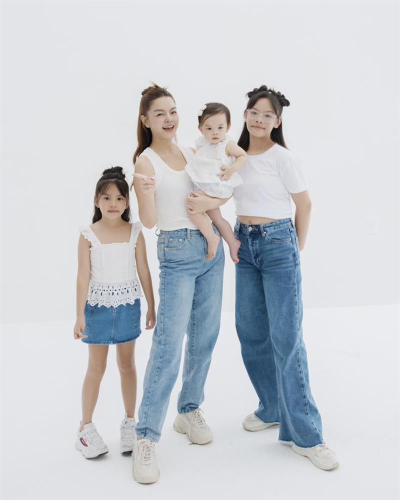 Bí quyết giúp Phạm Quỳnh Anh U40 qua 3 lần sinh nở, body vẫn nuột nà, da không tì vết-1