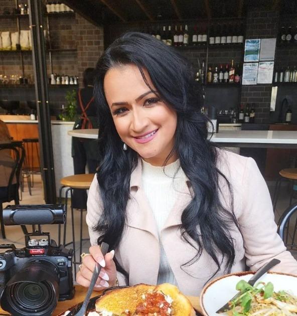 Cho người yêu cũ thuê nửa giường-1