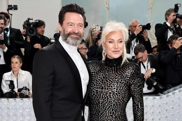 Trước khi ly hôn, vợ Hugh Jackman từng bị hỏi về... giới tính của chồng-4