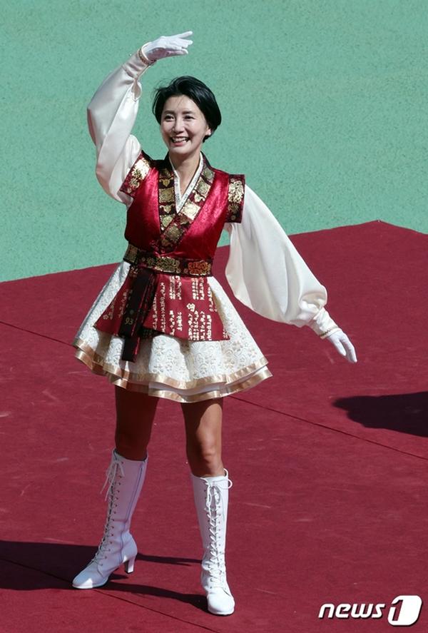 Hoa hậu Hàn Quốc hủy hoại danh tiếng, sống ẩn dật sau bê bối bán dâm-6