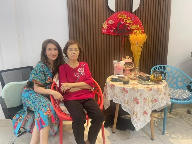 Con gái ôn lại kỷ niệm với nghệ sĩ sáo Hồng Nhung - vợ cũ của nhạc sĩ Phú Quang-3