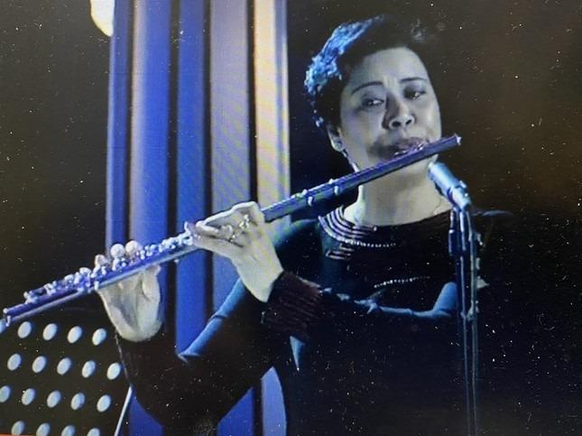 Con gái ôn lại kỷ niệm với nghệ sĩ sáo Hồng Nhung - vợ cũ của nhạc sĩ Phú Quang-4