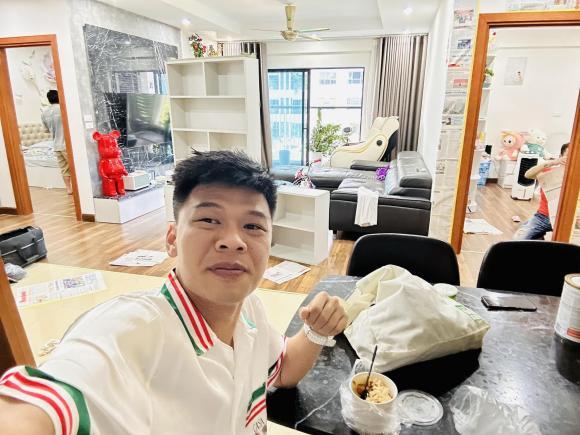 Từng ở trong căn hộ nhỏ, nay Trung Ruồi chuyển nhà mới hạng sang, bên trong có gì?-1