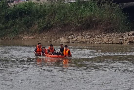 Nam thanh niên tử vong vì va chạm với tàu hỏa