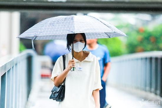 Dự báo thời tiết 17/9: Miền Bắc nắng gián đoạn, khả năng mưa chiều tối