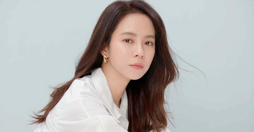 Mỹ nhân Running Man Song Ji Hyo bị nợ lương hơn nửa triệu USD-2