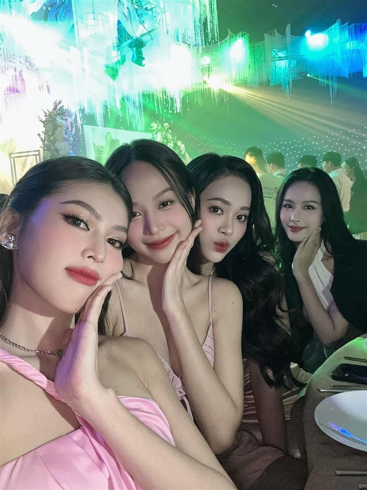 Hoa hậu Thùy Tiên, Tiểu Vy khoe giọng hát trong đám cưới Á hậu Phương Anh-8