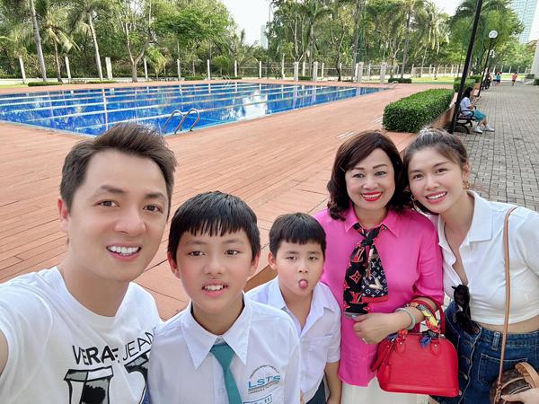 Mẹ chồng - nàng dâu đời thực nhà Đăng Khôi ấm êm thế nào mà khiến dân mạng ngưỡng mộ?-1