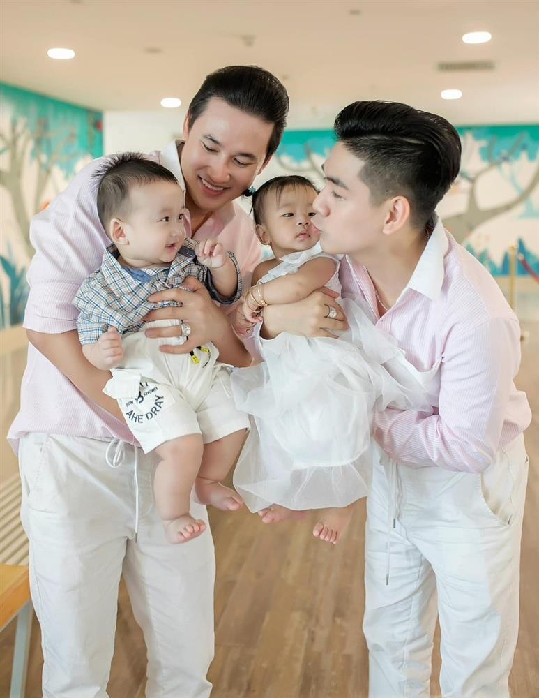 Hà Trí Quang và người yêu đồng giới: Yêu 3 năm, vượt dư luận tổ chức lễ hỏi-2