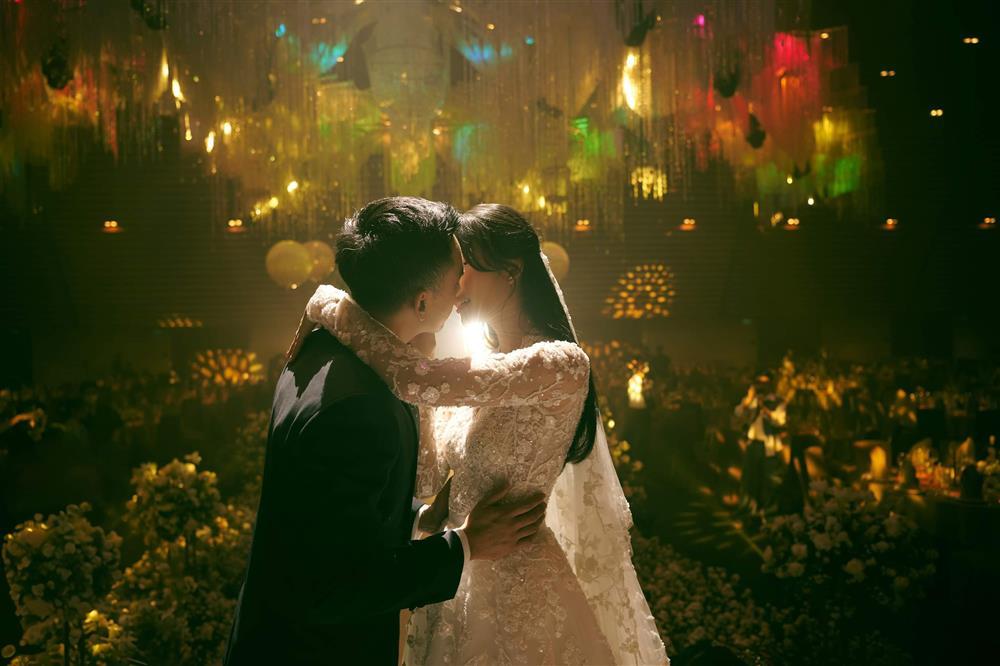 Đám cưới lộng lẫy như cổ tích của Á hậu Phương Anh và chồng doanh nhân-3