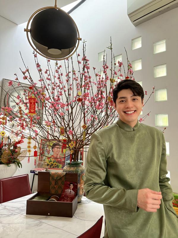 Tuổi U40 Noo Phước Thịnh vẫn chưa phát phì, trẻ đẹp khoe body 6 múi nhờ siết cân-5