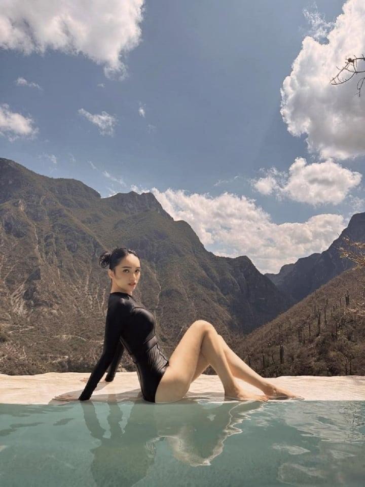 Hương Giang diện áo tắm khoe chân dài, eo thon giữa vùng núi Mexico-7