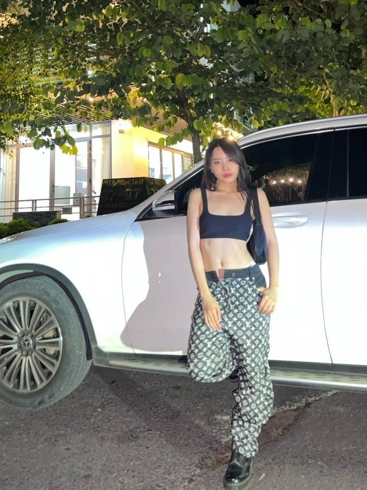 Nhan sắc á hậu thấp nhất lịch sử thi nhan sắc Việt với chiều cao 1m45-7