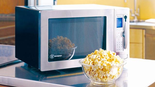 Không chỉ hâm nóng đồ ăn, lò vi sóng còn có 18 công dụng hữu ích khác-3
