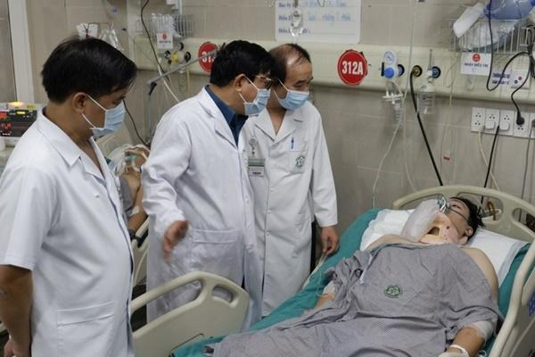 Cháy tại căn hộ chung cư ở TP Hạ Long, khói lan khắp hành lang-5