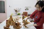 Bánh trung thu 3D tạo hình đẹp như điêu khắc gỗ, khách trả 10 triệu 'đòi' mua