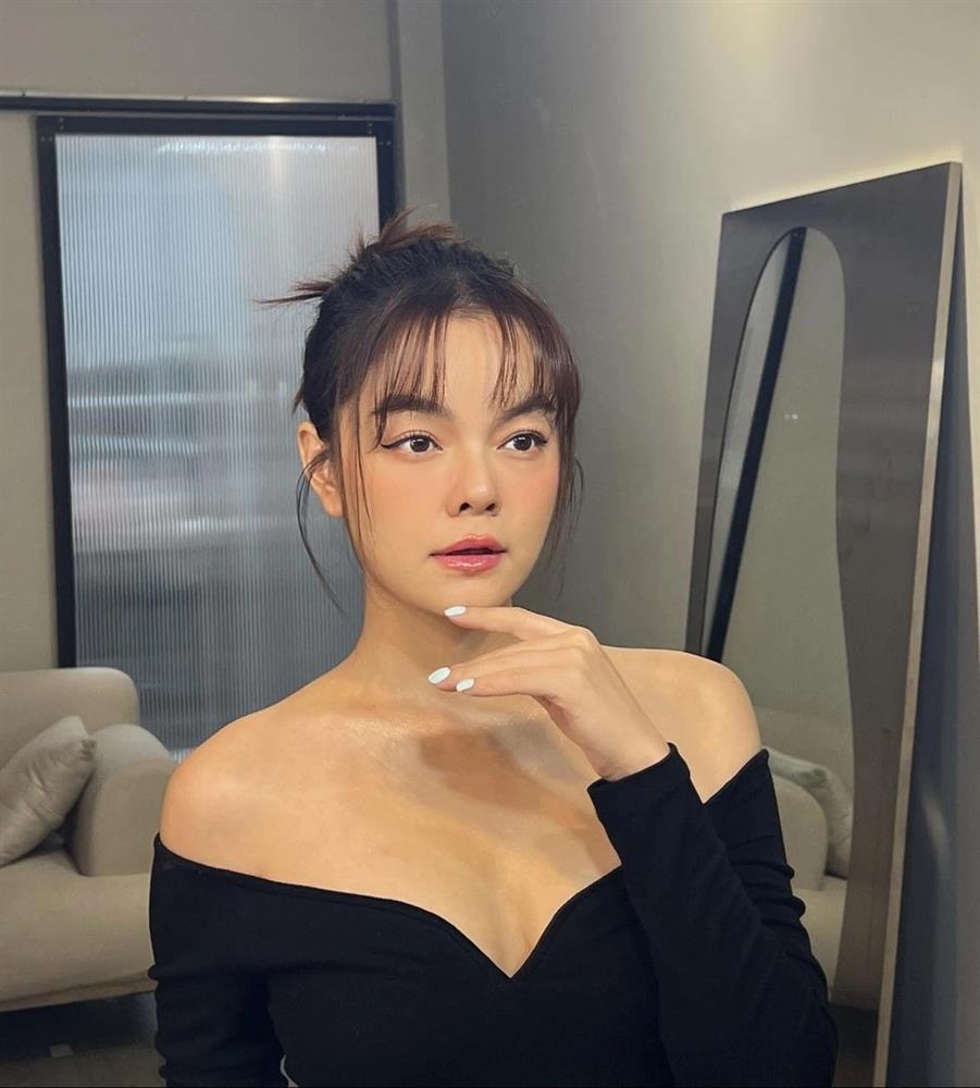 Phạm Quỳnh Anh tuổi 39: Mẹ 3 con gợi cảm, hạnh phúc bên bạn trai kém tuổi-5