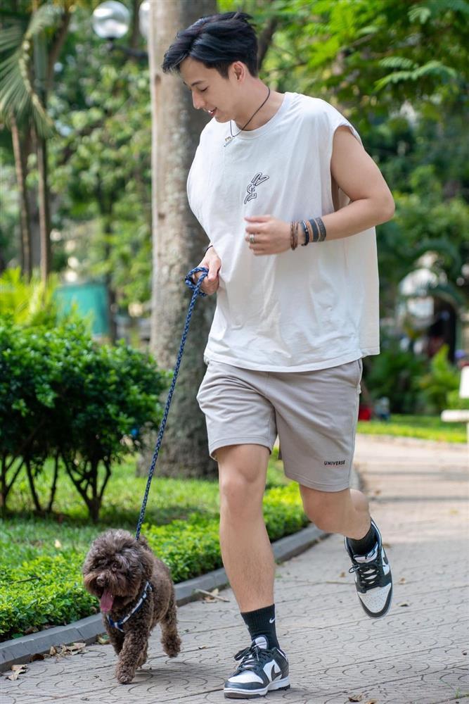 Hot boy cầu lông Phạm Hồng Nam lên xe hoa với bạn gái yêu 5 năm-3