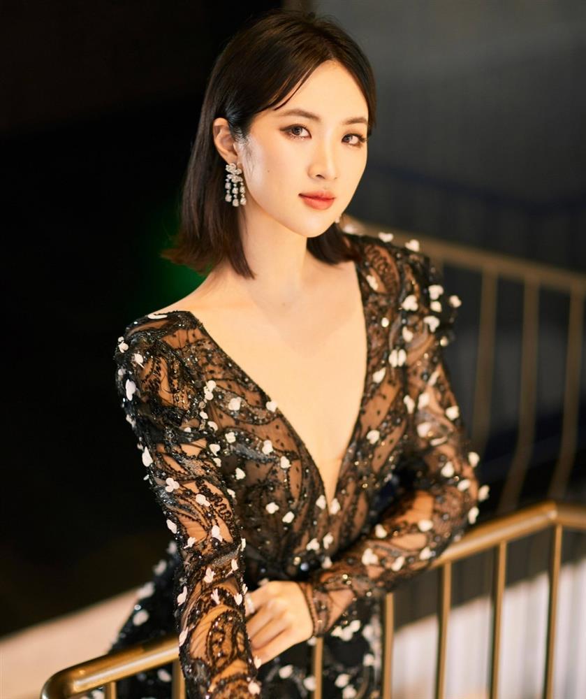 Nghệ sĩ sinh ra ở vạch đích-8