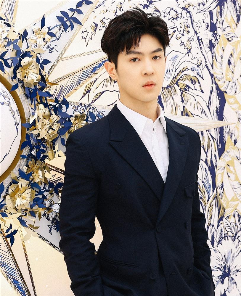 Nghệ sĩ sinh ra ở vạch đích-5